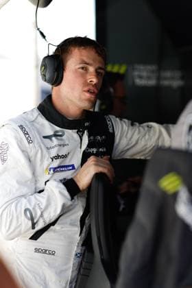 DI RESTA Paul (gbr), Peugeot TotalEnergies, Peugeot 9x8 94, Hypercar, FIA WEC, portrait during the Free Practice 1 - Test Day of the 2024 24 Hours of Le Mans, 4th round of the 2024 FIA World Endurance Championship, on the Circuit des 24 Heures du Mans, on June 9, 2024 in Le Mans, France - 24 HEURES DU MANS 2024 - FREE PRACTICE 1 - TEST DAY DPPI Panoramic  240609_24H__LF38528