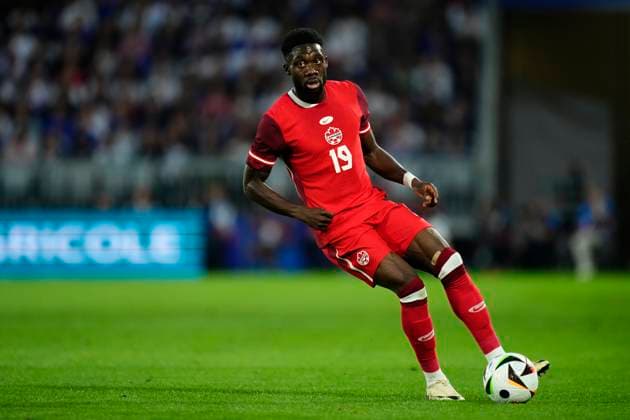 France v Canada - International Friendly, Länderspiel, Nationalmannschaft Alphonso Davies left-back of Canada and Bayern Munich controls the ball during the friendly match between France and Canada at Nouveau Stade Bordeaux on June 9, 2024 in Bordeaux, France. Bordeaux France  Copyright: xJosexBretonx originalFilename:breton-francevc240609_npFP7.jpg
