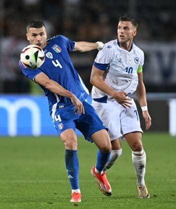 Db Empoli 09 06 2024 - amichevole Italia-Bosnia Herzegovina foto Daniele Buffa Image nella foto: Alessandro Buongiorno-Ermedin Demirovic 
