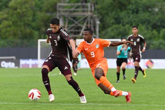 CÃ te d Ivoire Vs Mexique Oumar KonatÃ (CÃ te d Ivoire) FOOTBALL : Festival International Espoirs - Tournoi Maurice Revello - 09 06 2024 WilliamCannarella Panoramic 