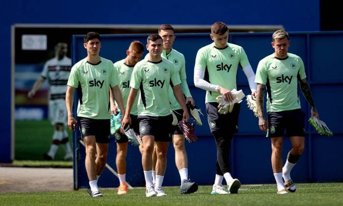 Republic of Ireland Squad Training, Estadio de Sao Miguel, Azores, Portugal 10 6 2024 Callum O™Dowda, Josh Cullen, David Harrington and Sammie Szmodics Callum O™Dowda, Josh Cullen, David Harrington and Sammie Szmodics 10 6 2024  Copyright: x INPHO RyanxByrnex RB1_5759