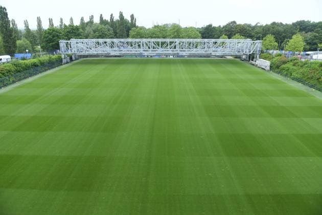UEFA EURO, EM, Europameisterschaft,Fussball 2024 - Stadium Open Media Days am 10.06.2024 in der Arena AufSchalke in Gelsenkirchen Der Rasen wurde aus der Arena herausgefahren
