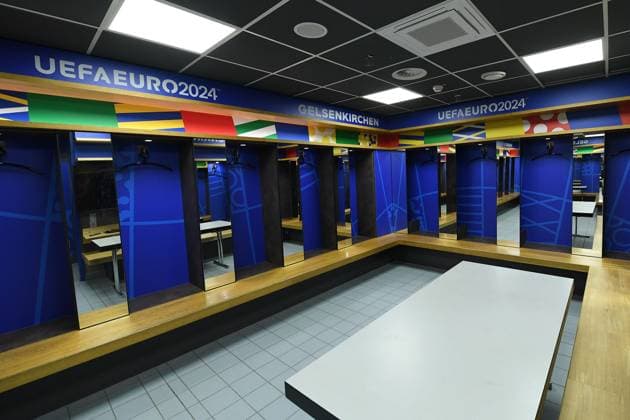 UEFA EURO, EM, Europameisterschaft,Fussball 2024 - Stadium Open Media Days am 10.06.2024 in der Arena AufSchalke in Gelsenkirchen Umkleidekabine in der Arena AufSchalke
