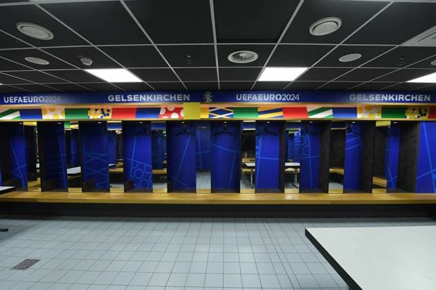 UEFA EURO, EM, Europameisterschaft,Fussball 2024 - Stadium Open Media Days am 10.06.2024 in der Arena AufSchalke in Gelsenkirchen Umkleidekabine in der Arena AufSchalke