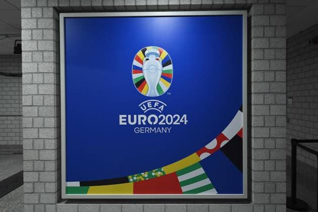 UEFA EURO, EM, Europameisterschaft,Fussball 2024 - Stadium Open Media Days am 10.06.2024 in der Arena AufSchalke in Gelsenkirchen Schriftzug Logo UEFA EURO 2024 Germany