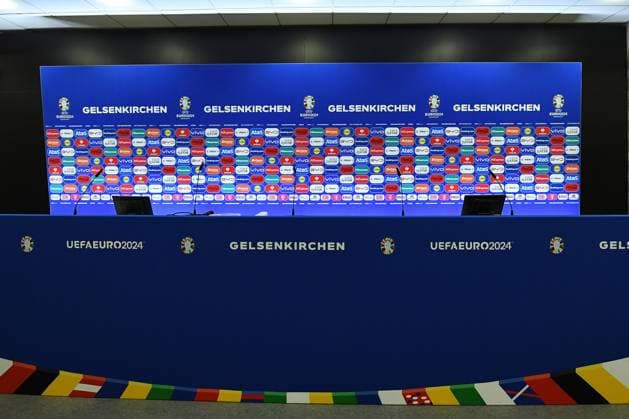 UEFA EURO, EM, Europameisterschaft,Fussball 2024 - Stadium Open Media Days am 10.06.2024 in der Arena AufSchalke in Gelsenkirchen Pressekonferenzraum in der Arena AufSchalke