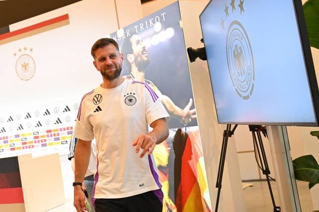 Niclas FUELLKRUG (GER), Einzelbild,angeschnittenes Einzelmotiv,Halbfigur,halbe Figur. Pressekonferenz, Deutsche Fussball Nationalmannschaft,Trainingslager in Herzogenaurach am 10.06.2024