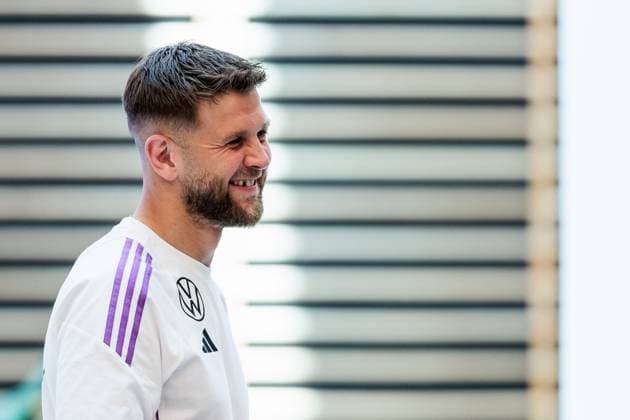 Trainingslager Vorbereitung UEFA EURO 2024 Deutschland; 10.06.2024 Niclas Füllkrug (Deutschland, 9) lacht, lachend Trainingslager Vorbereitung UEFA EURO 2024 Deutschland - Pressekonferenz; HerzoBase, Herzogenaurach am 10.06.2024 Copyright: xBEAUTIFULxSPORTS Wunderlx
