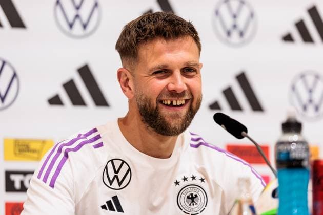 Trainingslager Vorbereitung UEFA EURO 2024 Deutschland; 10.06.2024 Niclas Füllkrug (Deutschland, 9) lacht, lachend Trainingslager Vorbereitung UEFA EURO 2024 Deutschland - Pressekonferenz; HerzoBase, Herzogenaurach am 10.06.2024 Copyright: xBEAUTIFULxSPORTS Wunderlx