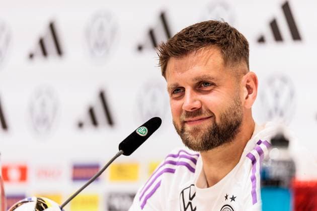 Trainingslager Vorbereitung UEFA EURO 2024 Deutschland; 10.06.2024 Niclas Füllkrug (Deutschland, 9) lächelt Trainingslager Vorbereitung UEFA EURO 2024 Deutschland - Pressekonferenz; HerzoBase, Herzogenaurach am 10.06.2024 Copyright: xBEAUTIFULxSPORTS Wunderlx