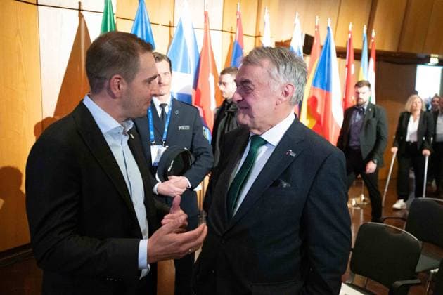 v.l. Philipp LAHM, Turnierdirektor UEFA EURO, EM, Europameisterschaft,Fussball 2024, und Herbert REUL, CDU, Innenminister, Minister des Innern des Landes Nordrhein-Westfalen, Eroeffnung des IPCC International Police cooperation Center fuer die UEFA Fussball Europameisterschaft 2024, , Neuss, am 10.06.2024. Â