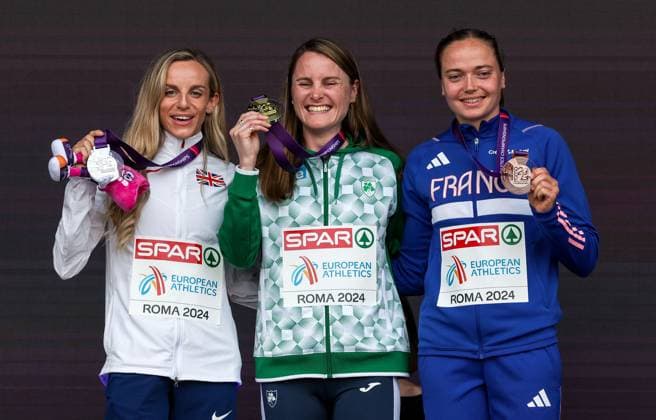 2024 European Athletics Championships, Stadio Olympico, Rome 10 6 2024 Women™s 1500m Final Medal Presentation Great Britain™s Georgia Bell (silver medal), Ireland™s Ciara Mageean (gold medal) and Agathe Guillemot of France (bronze medal) Georgia Bell, Ciara Mageean and Agathe Guillemot 10 6 2024  Copyright: x INPHO MorganxTreacyx MT1_3992