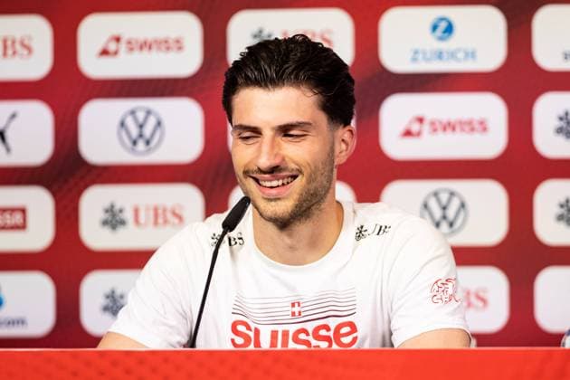 Leonidas Stegiou (Swiss, Schweiz) bei der Pressekonferenz GER, Training Fussball Herren Nationalmannschaft Schweiz, Swiss, UEFA Fussball Europameisterschaft 2024 DFB DFL REGULATIONS PROHIBIT ANY USE OF PHOTOGRAPHS AS IMAGE SEQUENCES AND OR QUASI-VIDEO GER, Training Fussball Herren Nationalmannschaft Schweiz, Swiss, UEFA Fussball Europameisterschaft 2024 Stuttgart Copyright: xEibner-Pressefoto RogerxBuerkex EP