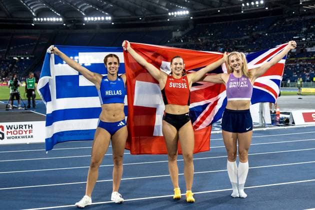 Sport Themen der Woche KW24 Sport Bilder des Tages Leichtathletik-Europameisterschaften; Rom, 10.06.2024 Medal winners in the womens pole vault , left to right: Aikaterini STEFANIDI (GRE), silver Angelica MOSER (SUI), gold Molly CAUDERY (GBR), bronze at the European Athletics Championships on June 10, 2024 in Rome. *** European Athletics Championships Rome, 10 06 2024 Medal winners in the womens pole vault , left to right Aikaterini STEFANIDI GRE , silver Angelica MOSER SUI , gold Molly CAUDERY GBR , bronze at the European Athletics Championships on June 10, 2024 in Rome Copyright: xBEAUTIFULxSPORTS OlafxRellischx