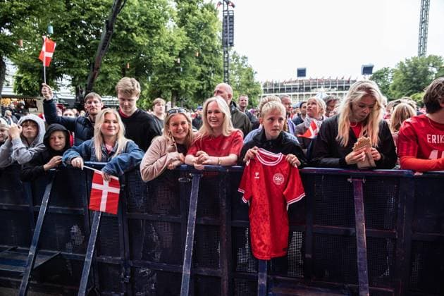 Danish fans in Tivoli in Copenhagen Monday June, 10, 2024. DBU, TV2 and Tivoli send the Danish men s national football team off to the UEFA EURO, EM, Europameisterschaft,Fussball 2024 with a live show from Tivoli in Copenhagen Copenhagen Tivoli Denmark Copyright: xKristianxTuxenxLadegaardxBergx 2E6A3357
