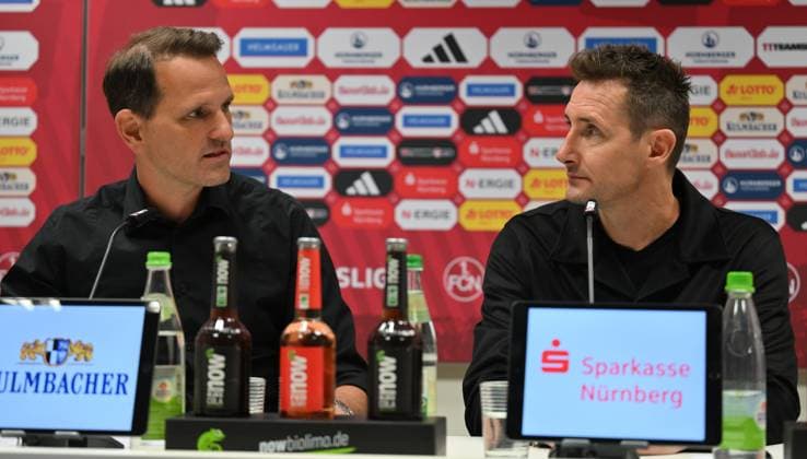 11.06.2024 - 1. FC Nürnberg Nuernberg FCN Club - Medientermin - Pressekonferenz Vorstellung neuer Trainer Cheftrainer - - xwoxzix - Joti Chatzialexiou ( Vorstand 1. FC Nürnberg FCN ) Miroslav Klose ( Trainer 1. FC Nürnberg FCN )