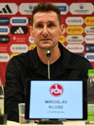 11.06.2024 - 1. FC Nürnberg Nuernberg FCN Club - Medientermin - Pressekonferenz Vorstellung neuer Trainer Cheftrainer - - xwoxzix - Miroslav Klose ( Trainer 1. FC Nürnberg FCN )