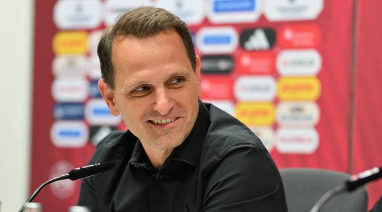 11.06.2024 - 1. FC Nürnberg Nuernberg FCN Club - Medientermin - Pressekonferenz Vorstellung neuer Trainer Cheftrainer - - xwoxzix - Joti Chatzialexiou ( Vorstand 1. FC Nürnberg FCN )