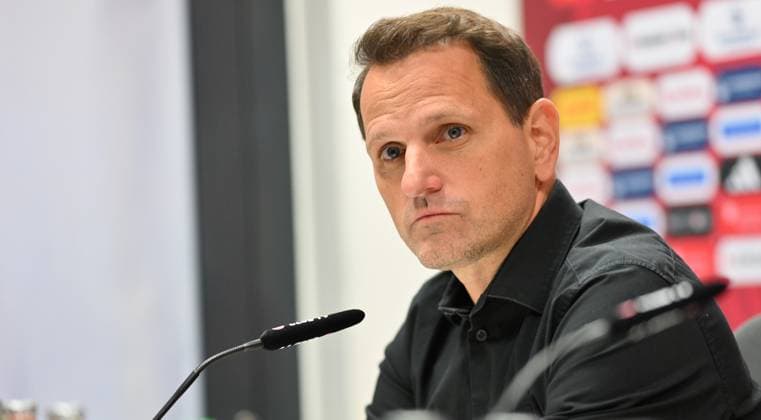 11.06.2024 - 1. FC Nürnberg Nuernberg FCN Club - Medientermin - Pressekonferenz Vorstellung neuer Trainer Cheftrainer - - xwoxzix - Joti Chatzialexiou ( Vorstand 1. FC Nürnberg FCN )