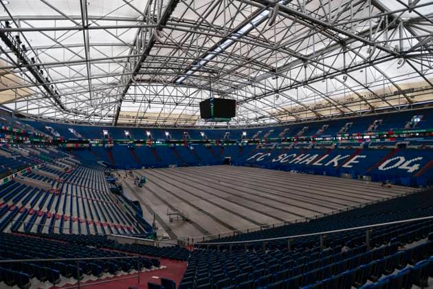 10.06.2024, Gelsenkirchen, Germany, Schalke Arena , Schalke Arena vor der EM - UEFA EURO, EM, Europameisterschaft,Fussball EM, Deutschland, Europameisterschaft,Fussball 2024, EURO2024 Der Innenraum der Arena AufSchalke im UEFA-Design *** 10 06 2024, Gelsenkirchen, Germany, Schalke Arena , Schalke Arena before the European Championship UEFA EURO, European Championship, Germany, European Championship,Football 2024, EURO2024 The interior of the Arena AufSchalke in UEFA design