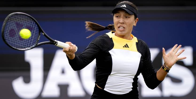 Tennis, WTA-Turnier in s Hertogenbosch ROSMALEN - Jessica Pegula (USA) in action against Aliaksandra Sasnovich (BLR) on the fourth day of the Libema Open tennis tournament in Rosmalen. ANP SANDER KONING xVIxANPxSportx xxANPxIVx 500849544 originalFilename: 500849544.jpg