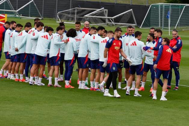 Spanish national team, Nationalteam during a training session at the SV Aasen Sports Center, in the town of Donaueschingen, Germany, 11 June 2024. Spain will face Croatia in their Euro 2024 soccer match at Olympiastadion stadium, in Berlin, on 15 June. Spain training session in Germany !ACHTUNG: NUR REDAKTIONELLE NUTZUNG!  Copyright: xJ.J.xGuillenx GRAF8594 20240611-55013837587_1