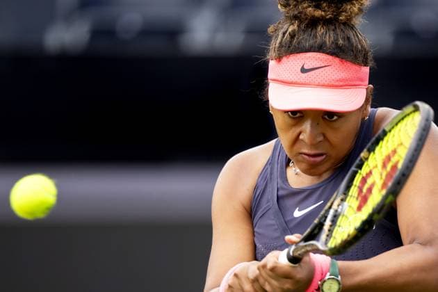 Tennis, WTA-Turnier in s Hertogenbosch ROSMALEN - Naomi Osaka (JPN) in action against Elise Mertens (BEL) on the fourth day of the Libema Open tennis tournament in Rosmalen. ANP SANDER KONING xVIxANPxSportx xxANPxIVx 500856362 originalFilename: 500856362.jpg
