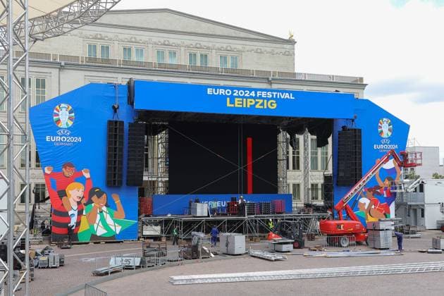 Rundgang Fanzone Augustusplatz Leipzig UEFA EURO, EM, Europameisterschaft,Fussball 2024 Leipzig, 11.06.2024, Augustusplatz, UEFA EURO 2024, Rundgang Fanzone EURO Festival 2024 Im Bild: Baustelle UEFA EURO 2024 Fan Zone vor der Oper Leipzig ,