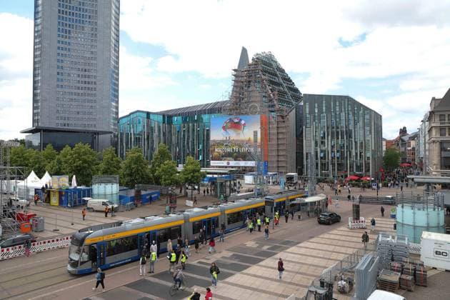 Rundgang Fanzone Augustusplatz Leipzig UEFA EURO, EM, Europameisterschaft,Fussball 2024 Leipzig, 11.06.2024, Augustusplatz, UEFA EURO 2024, Rundgang Fanzone EURO Festival 2024 Im Bild: Banner Welcome to Leipzig auf dem Augustusplatz Leipzig ,