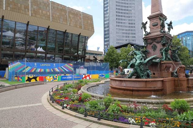 Rundgang Fanzone Augustusplatz Leipzig UEFA EURO, EM, Europameisterschaft,Fussball 2024 Leipzig, 11.06.2024, Augustusplatz, UEFA EURO 2024, Rundgang Fanzone EURO Festival 2024 Im Bild: UEFA EURO 2024 Fanzone vor dem Gewandhaus Leipzig ,