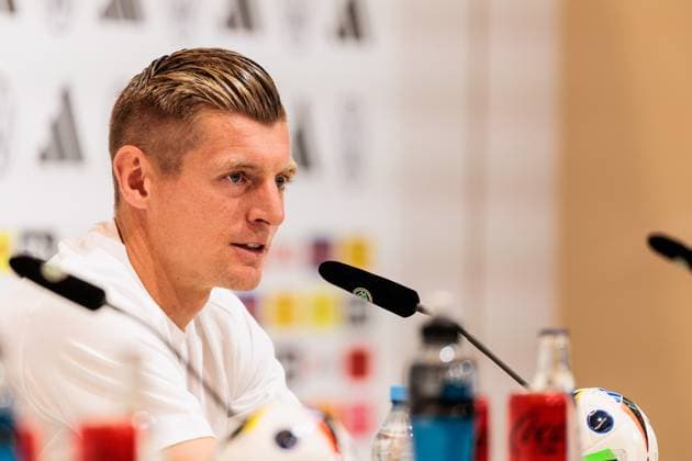 Trainingslager Vorbereitung UEFA EURO 2024 Deutschland; 11.06.2024 Toni Kroos (Deutschland, 8) Trainingslager Vorbereitung UEFA EURO 2024 Deutschland - Pressekonferenz; HerzoBase, Herzogenaurach am 11.06.2024 Copyright: xBEAUTIFULxSPORTS Wunderlx