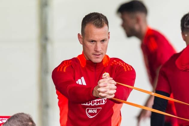 EURO 2024, Nationalteam Ungarn, Training Peter Gulacsi (1, TW, Ungarn) im Kraftraum GER, Training Ungarische Nationalmannschaft, Fussball, UEFA EURO, EM, Europameisterschaft,Fussball 2024, 11.06.2024 GER, Training Ungarische Nationalmannschaft, Fussball, UEFA Euro 2024, 11.06.2024 Weiler im Allgaeu Copyright: xEibner-Pressefoto FlorianxWolfx EP_FWF