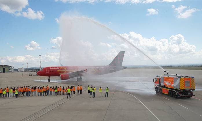 Sport Bilder des Tages Stuttgart , Ankunft Belgien , die belgische Fußballnationalmannschaft landet am Flughafen in Stuttgart ,