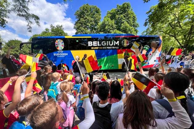 Belgium Media Activities UEFA EURO, EM, Europameisterschaft,Fussball 2024 12 06 2024 LUDWIGSBURG, GERMANY - JUNE 12 : Belgian Red Devils pictured during team arrival at the Sclosshotel Monrepos ahead of the UEFA Euro 2024 European Football Championship tournament on June 12, 2024 in Ludwigsburg, Germany, 12 06 2024 Ludwigsburg Germany  Copyright: xVincentxKalutx