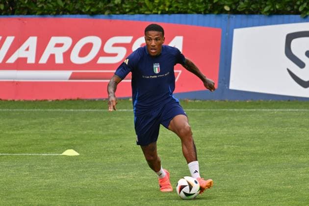 Florence, Italy: Italian player Michael Folorunsho during Italy training session, UEFA European Football Championship in Florence, Italy, June 08 2024 UEFA European Football Championship - Italy training session  - ZUMAp169 20240612_zsa_p169_404_20240612 Copyright: xLisaxGuglielmi IPAxSportx