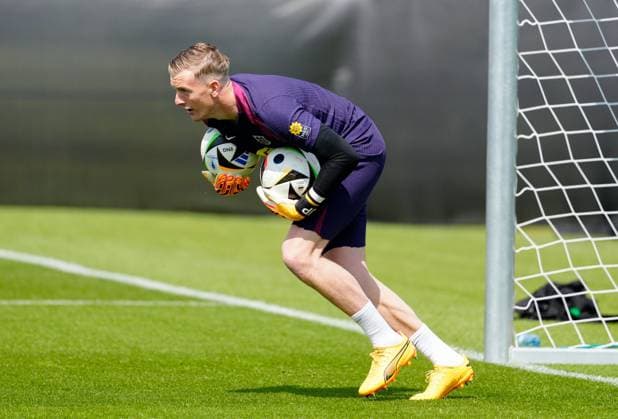 Goalkeeper Jordan Pickford of England England Training Session and press conference, PK, Pressekonferenz UEFA European Championship, EM, Europameisterschaft 2024, Group C, Football, Spa & Golf Resort Weimarer Land, Blankenhain, Germany, 12 Jun 2024 EDITORIAL USE ONLY No use with unauthorised audio, video, data, fixture lists, club league logos or live services. Online in-match use limited to 120 images, no video emulation. No use in betting, games or single club league player publications.  Copyright: xDavexShopland Shutterstockx 14523751bf