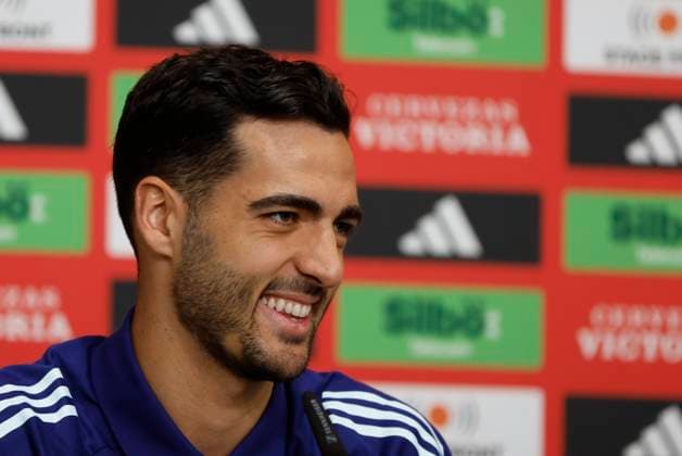 Spanish national team, Nationalteam s player Mikel Merino gives a press conference, PK, Pressekonferenz after the squad s training session at the SV Aasen Sports Center in Donaueschingen, Germany, 12 June 2024. Spain will face Croatia in an Euro 2024 soccer match at Olympiastadion stadium in Berlin on 15 June. Spain s soccer national team in Germany !ACHTUNG: NUR REDAKTIONELLE NUTZUNG!  Copyright: xJ.J.xGuillenx GRAF9352 20240612-55013849162_1_20240612