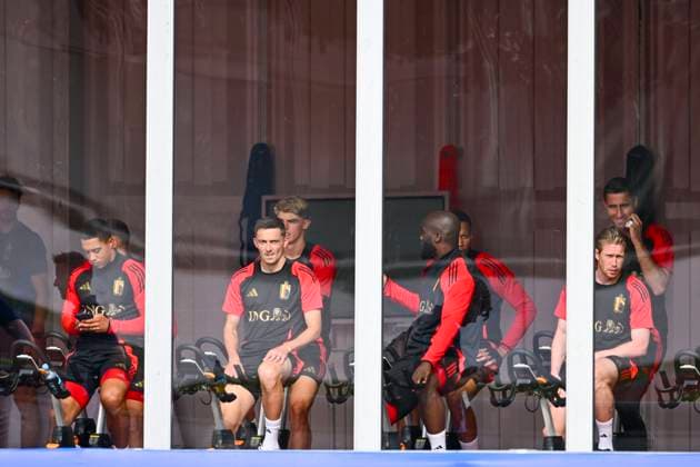 Belgium Media Activities UEFA EURO, EM, Europameisterschaft,Fussball 2024 12 06 2024 FREIBERG AM NECKA, GERMANY - JUNE 12 : Tielemans Youri midfielder of Belgium, Lukaku Romelu forward of Belgium, Castagne Timothy defender of Belgium, De Bruyne Kevin forward of Belgium during a training session of the Belgian Red Devils at the UEFA Euro 2024 European Football Championship tournament on June 12, 2024 in Freiberg am Necka, Germany, 12 06 2024 Freiberg am Necka Germany Copyright: xVincentxKalutx