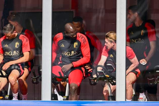Belgium Media Activities UEFA EURO, EM, Europameisterschaft,Fussball 2024 12 06 2024 FREIBERG AM NECKA, GERMANY - JUNE 12 : Lukaku Jordan defender of Belgium, De Bruyne Kevin forward of Belgium during a training session of the Belgian Red Devils at the UEFA Euro 2024 European Football Championship tournament on June 12, 2024 in Freiberg am Necka, Germany, 12 06 2024 Freiberg am Necka Germany  Copyright: xVincentxKalutx