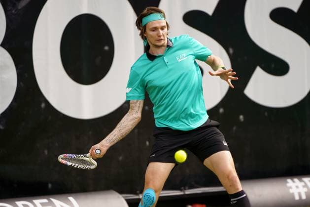 BOSS Open ATP, Tennis Herren 250 2024; Stuttgart, 12.06.2024 Alexander Bublik (KAZ, Kazasachstan); BOSS Open 2024, ATP 250, Anlage des TC Weissenhof am 12.06.2024, Stuttgart. Copyright: xBEAUTIFULxSPORTSx Pajonkx