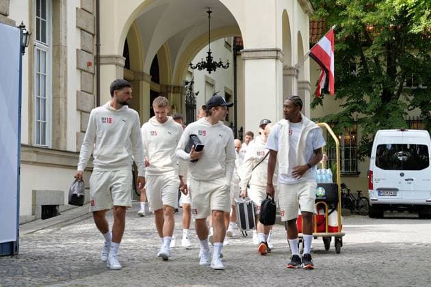 Sport Bilder des Tages Berlin,12.06.2024 UEFA EURO, EM, Europameisterschaft,Fussball 2024,Schlosshotel im Grunewald im Ortsteil Grunewald.Basislager der Österreichische Fußballnationalmannschaft,Trainer Ralf Rangnick