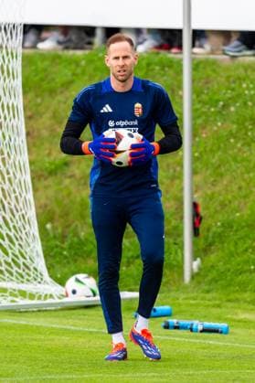 Peter Gulacsi (1, TW, Ungarn) GER, Oeffentliches Training Ungarische Nationalmannschaft, Fussball, Euro, UEFA, 12.06.2024, GER, Oeffentliches Training Ungarische Nationalmannschaft, Fussball, Euro, UEFA, 12.06.2024 Weiler im Allgaeu Copyright: xEibner-Pressefoto FlorianxWolfx EP_FWF