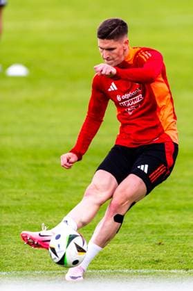 Roland Sallai (20, Ungarn) beim Schuss GER, Oeffentliches Training Ungarische Nationalmannschaft, Fussball, Euro, UEFA, 12.06.2024, GER, Oeffentliches Training Ungarische Nationalmannschaft, Fussball, Euro, UEFA, 12.06.2024 Weiler im Allgaeu Copyright: xEibner-Pressefoto FlorianxWolfx EP_FWF