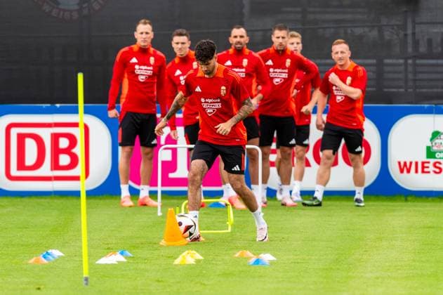 Dominik Szoboszlai (10, Ungarn) GER, Oeffentliches Training Ungarische Nationalmannschaft, Fussball, Euro, UEFA, 12.06.2024, GER, Oeffentliches Training Ungarische Nationalmannschaft, Fussball, Euro, UEFA, 12.06.2024 Weiler im Allgaeu Copyright: xEibner-Pressefoto FlorianxWolfx EP_FWF