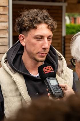 Jannik Rochelt im RSA Interview GER, Oeffentliches Training Ungarische Nationalmannschaft, Fussball, Euro, UEFA, 12.06.2024, GER, Oeffentliches Training Ungarische Nationalmannschaft, Fussball, Euro, UEFA, 12.06.2024 Weiler im Allgaeu Copyright: xEibner-Pressefoto FlorianxWolfx EP_FWF