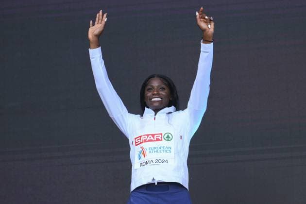 Daryll Neita of Great Britain celebrates during the medal ceremony of Women s 200m European Athletics Championships, Day Six, Athletics, Stadio Olimpico, Rome, Italy - 12 Jun 2024  Copyright: xNikolaxKrstic Shutterstockx 14523558c
