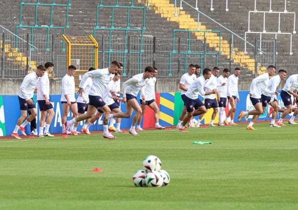 EM 2024: Nationalmannschaft Serbien, öffentliches Training, Rosenau-Stadion Augsburg;