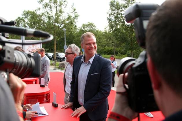 12.06.2024, Deutschland, Leonberg, Fußball Bundesliga, VfB in Team, Filmpremiere Traumpalast Leonberg, 18 Uhr Roter Teppich, 19.30 Talk, dann Film, v.l. Vorstandvorsitzender Alexander Wehrle, VfB Vorstand Fabian Wohlgemuth