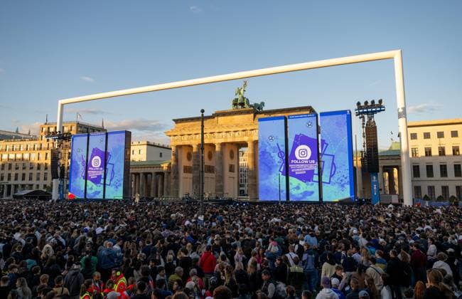 Sport Bilder des Tages Fussball, Herren, Saison 2023 2024, EM 2024 in Deutschland, Eröffnung der Fanzone am Brandenburger Tor in Berlin, 12.06. 2024, Copyright: xMatthiasxKochx