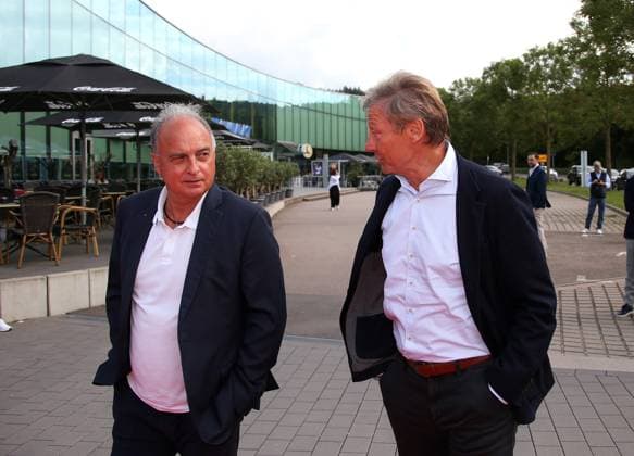 12.06.2024, Deutschland, Leonberg, Fußball Bundesliga, VfB in Team, Filmpremiere Traumpalast Leonberg, 18 Uhr Roter Teppich, 19.30 Talk, dann Film, v.l. Hansi Müller, Guido Buchwald